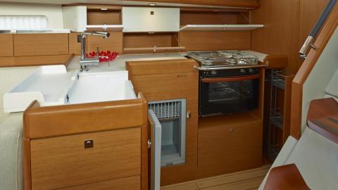 Jeanneau Sun Odyssey 44 DS :