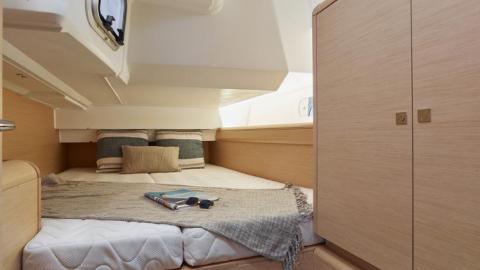 Jeanneau Sun Odyssey 449 : Aft port cabin Jeanneau Sun Odyssey 449 : Aft port cabin