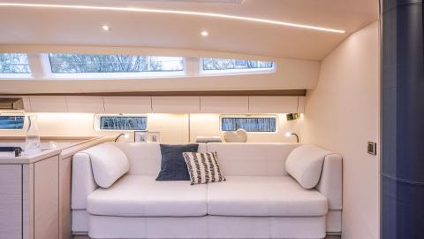 Jeanneau Yacht 65 :