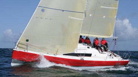 Jeanneau Sun Fast 3200 :