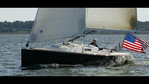 J-Boats - J-Composites J 100 navigating J-Boats - J-Composites J 100 navigating