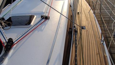 J-Boats - J-Composites J 122 E: starboard companionway J-Boats - J-Composites J 122 E: starboard companionway