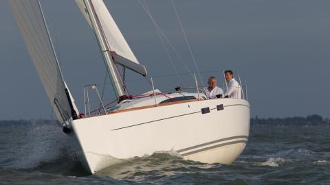 J-Boats - J-Composites J 122 E On the wind J-Boats - J-Composites J 122 E On the wind