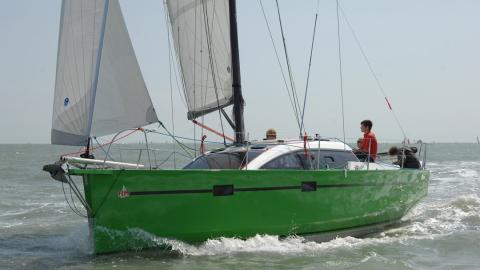RM Yachts RM 1060 navigating RM Yachts RM 1060 navigating