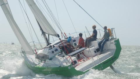 RM Yachts RM 1060 navigating RM Yachts RM 1060 navigating