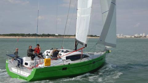 RM Yachts RM 1060 navigating RM Yachts RM 1060 navigating