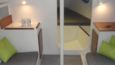 J-Boats - J-Composites J 88 : Saloon general view J-Boats - J-Composites J 88 : Saloon general view