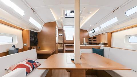 Jeanneau Sun Odyssey 380 :