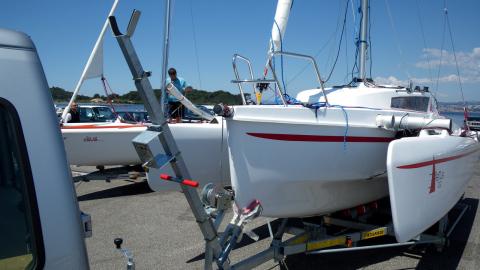 Astus 22 : on trailer Astus 22 : on trailer