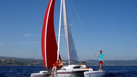 Astus 22 : navigating with gennaker Astus 22 : navigating with gennaker
