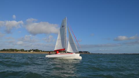 Astus 24 : sailing Astus 24 : sailing