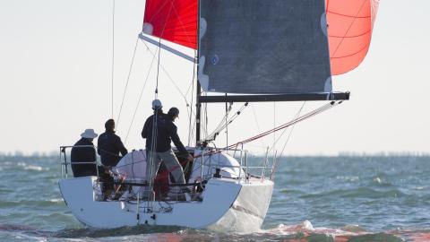 Jeanneau Sun Fast 3200 :