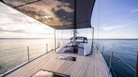 Jeanneau Yacht 65 :