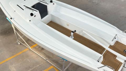 J-Boats - J-Composites J 7 :