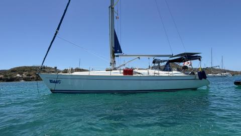 Bavaria 46  : At anchor in Martinique