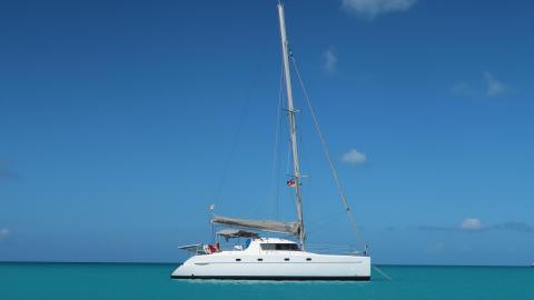 Fountaine Pajot Belize 43 : At anchor in The Caribbean