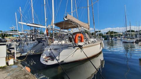 Wauquiez Centurion 48s : In marina