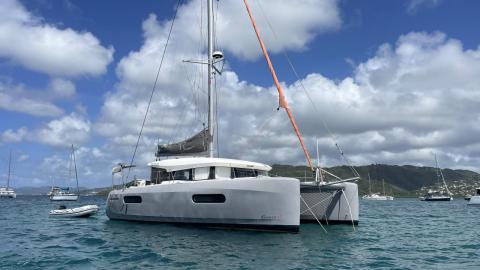 Excess 12 : At anchor in Martinique