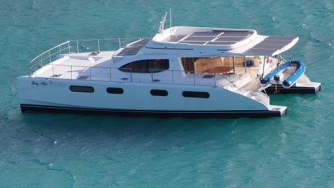 Robertson & Cain Leopard 47PC : At anchor in the Caribbean other view