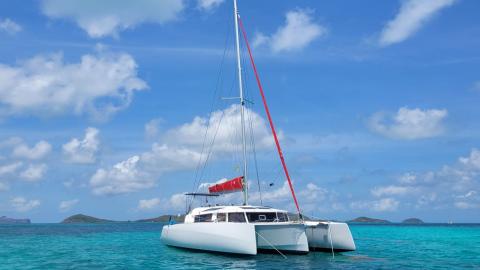NEEL-TRIMARANS Neel 43 : At anchor in Caribbean