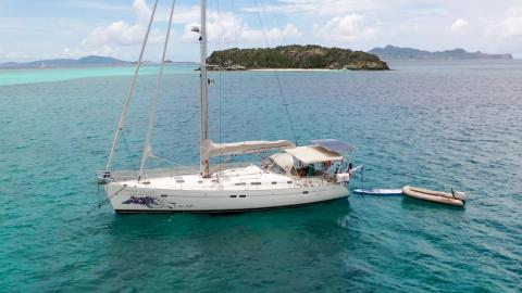 Bénéteau Oceanis 473 : At anchor in The Caribbean