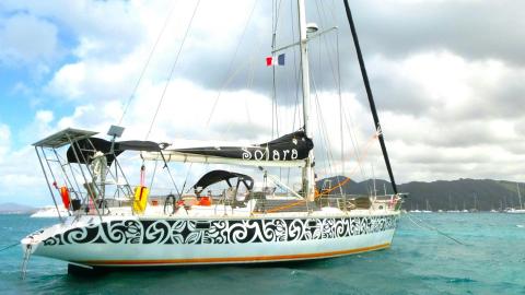 Jeanneau Trinidad 48 : At anchor in Martinique