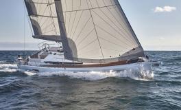 Jeanneau Sun Odyssey 440 : on the wind port tack