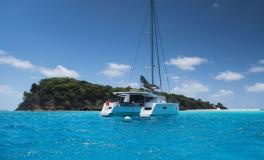 Fountaine Pajot Hélia 44 Quatuor : At anchor in The Grenadines