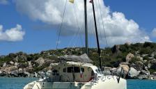 One off Artemis 36 : At anchor stern view
