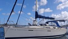 Dufour 365 Grand Large : At anchor in Martinique Dufour 365 Grand Large : At anchor in Martinique