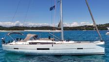 Dufour 500 Grand'Large : At anchor
