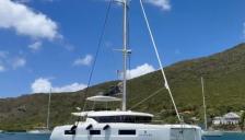 CNB Lagoon 46 : At anchor