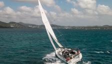 Jeanneau Sun Odyssey 440 : Navigating Jeanneau Sun Odyssey 440 : Navigating