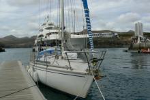 Moored at the pontoon - Jeanneau Gin Fizz sloop, Used (1975) - Martinique (Ref 311)