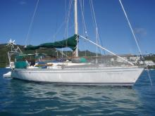 At anchor in Martinique - Jeanneau Sun Shine 38, Used (1987) - Martinique (Ref 424)