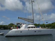 Lagoon 380 S2: Martinique anchorage