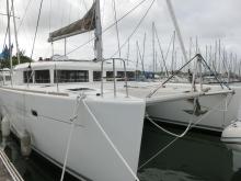 Lagoon 450: In the marina