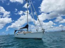 Bénéteau Oceanis 430  :At anchor in Martinique