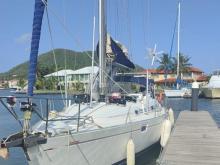 Bénéteau Oceanis 461 : In marina