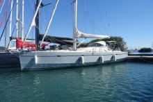 Fora Marine RM 1350 : On the pontoon in Martinique
