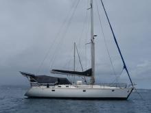 Jeanneau Sun Odyssey 45.2 : At anchor in Martinique
