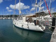 Jeanneau Voyage 12,50 : In marina