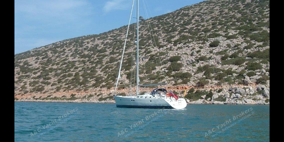 Bénéteau Oceanis 473 Clipper : At anchor Bénéteau Oceanis 473 Clipper : At anchor