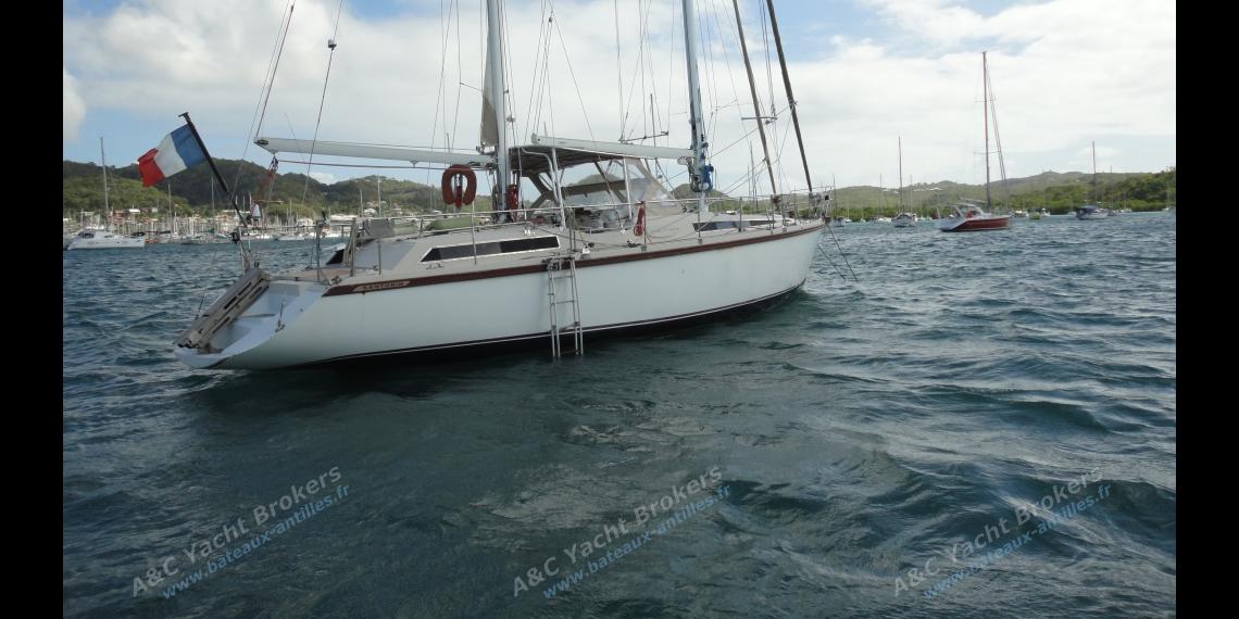 Amel Santorin Ketch : Amel Santorin Ketch :