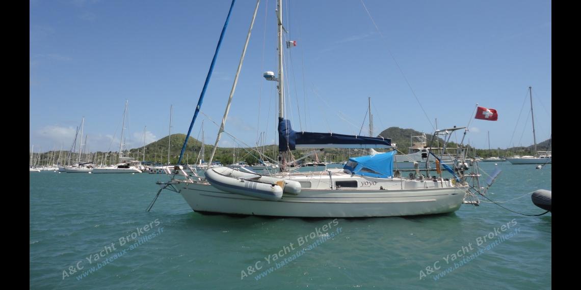 Hallberg-Rassy Monsun 31 : At anchor in Martinique Hallberg-Rassy Monsun 31 : At anchor in Martinique