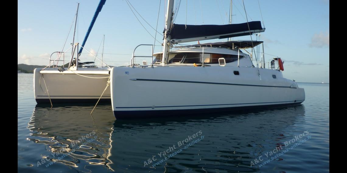 Fountaine Pajot Athena 38 : Martinique anchorage Fountaine Pajot Athena 38 : Martinique anchorage