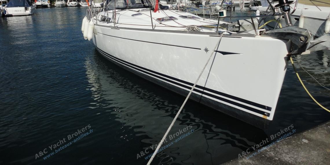 Sun Odyssey 49: In the marina Sun Odyssey 49: In the marina