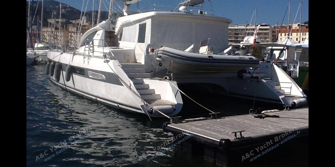 Alliaura Marine Privilège 615 owner's version : In the marina Alliaura Marine Privilège 615 owner's version : In the marina