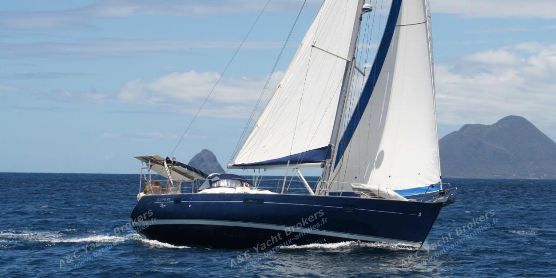 Bénéteau Oceanis 473 Clipper : Navigating in Caribbean Bénéteau Oceanis 473 Clipper : Navigating in Caribbean