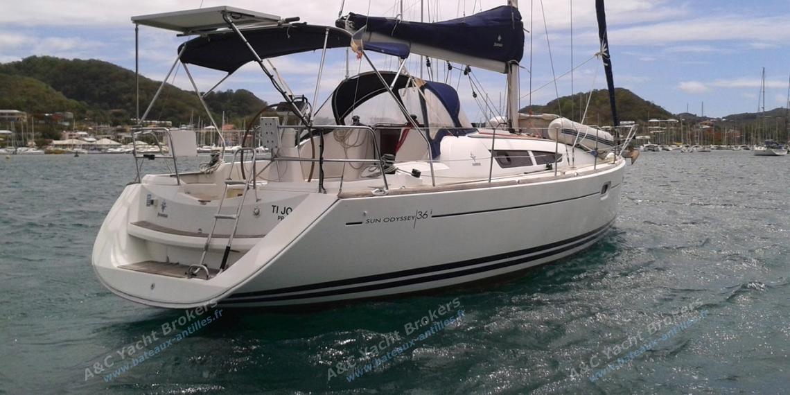 Jeanneau Sun Odyssey 36 i : In Martinique Jeanneau Sun Odyssey 36 i : In Martinique